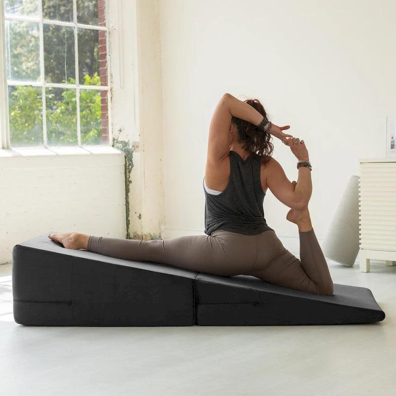 Super Ramp / Convertible Bed Bench w/ Slip Cover for Yoga & Massage, Microvelvet